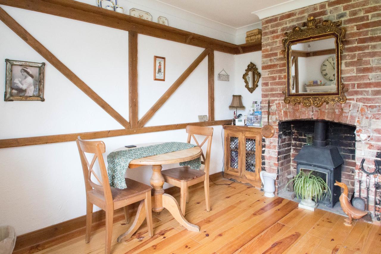Flint Cottage Chichester Extérieur photo